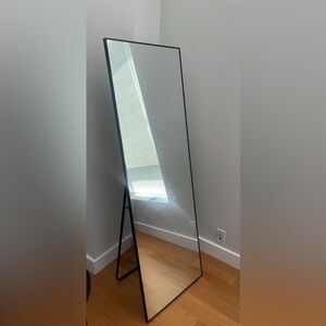 Full size mirror